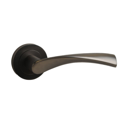 Door Handles & Knobs