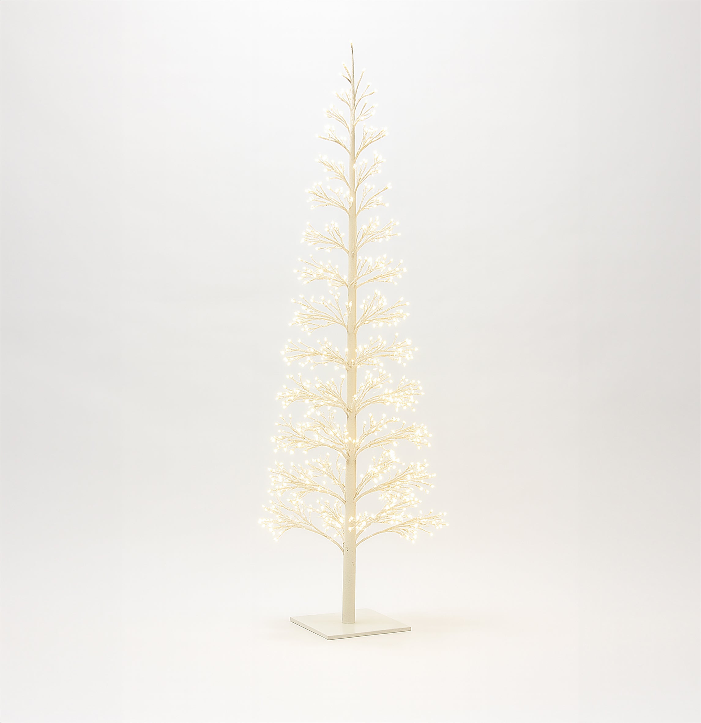 Xmas Haus Outdoor Christmas Tree
