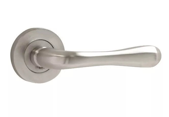 Leandro Internal Lever Door Handle on Rose Polished or Satin Chrome