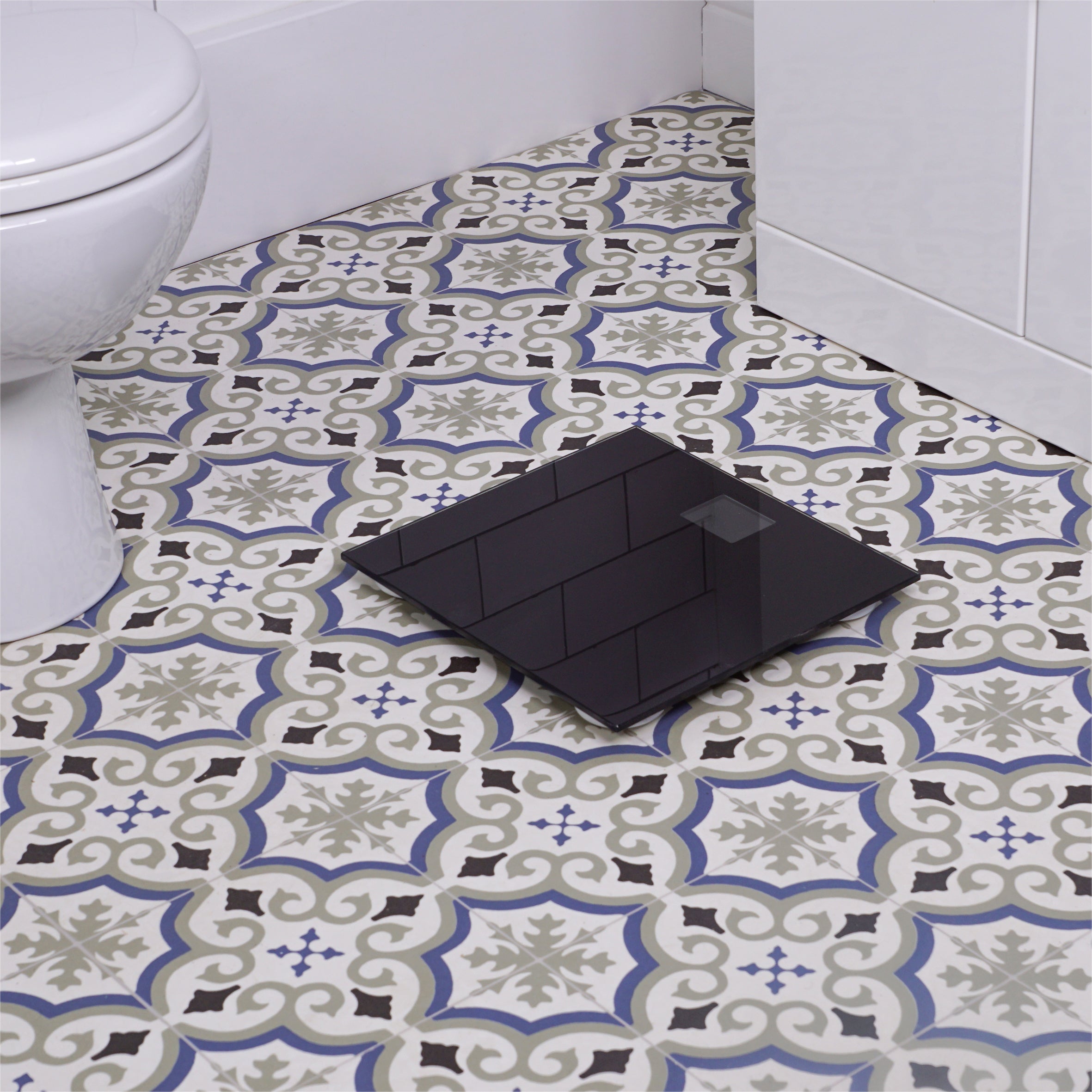 Aidapt Talking Bathroom Scales - VM308