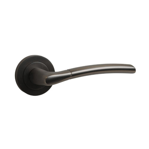 Door Handles & Knobs