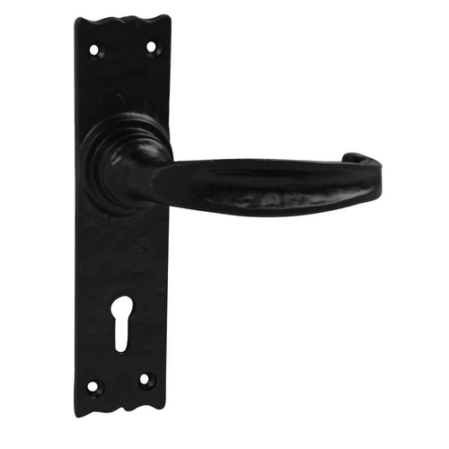 Door Handles & Knobs
