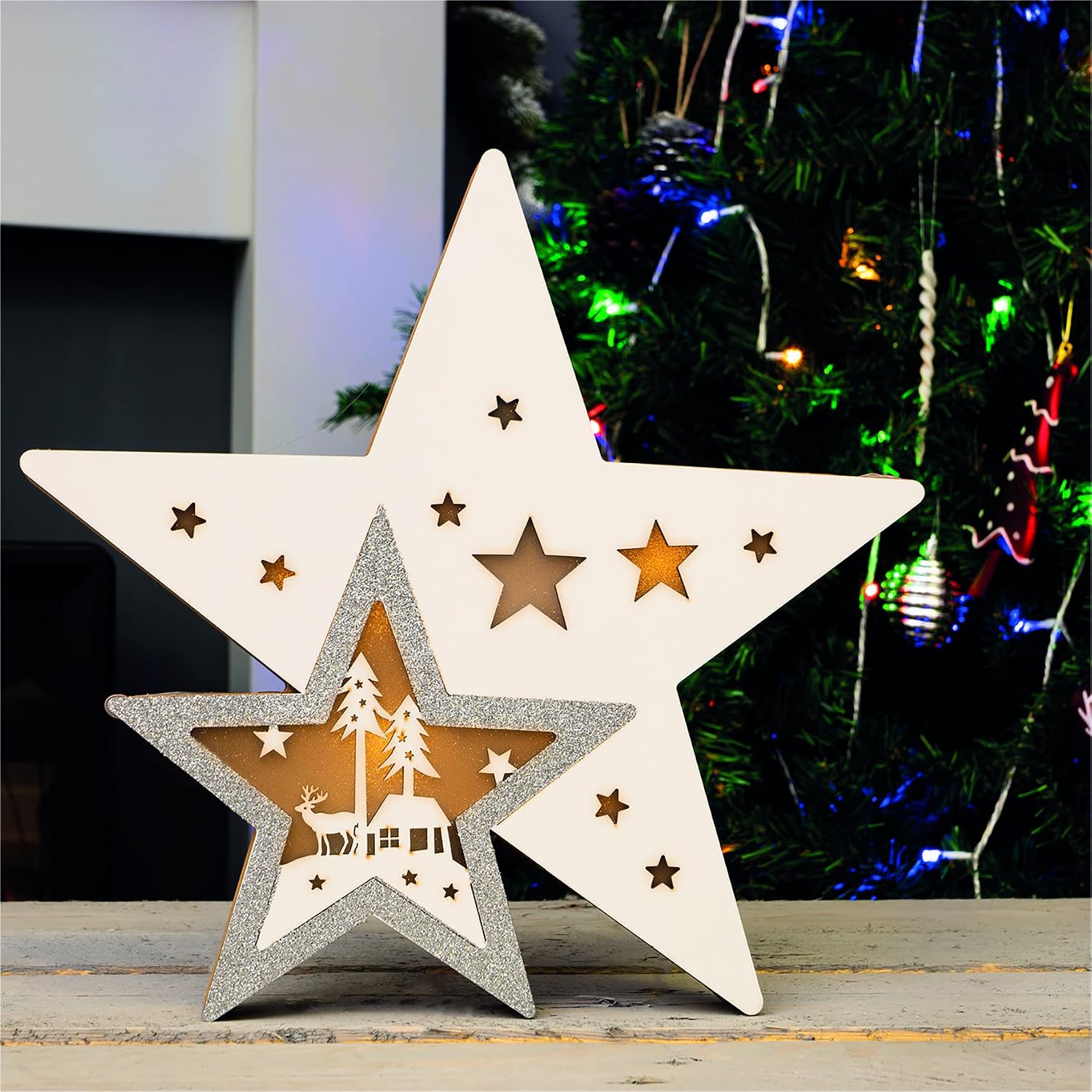 Battery Powered Light Up Wooden Christmas Star- GH905